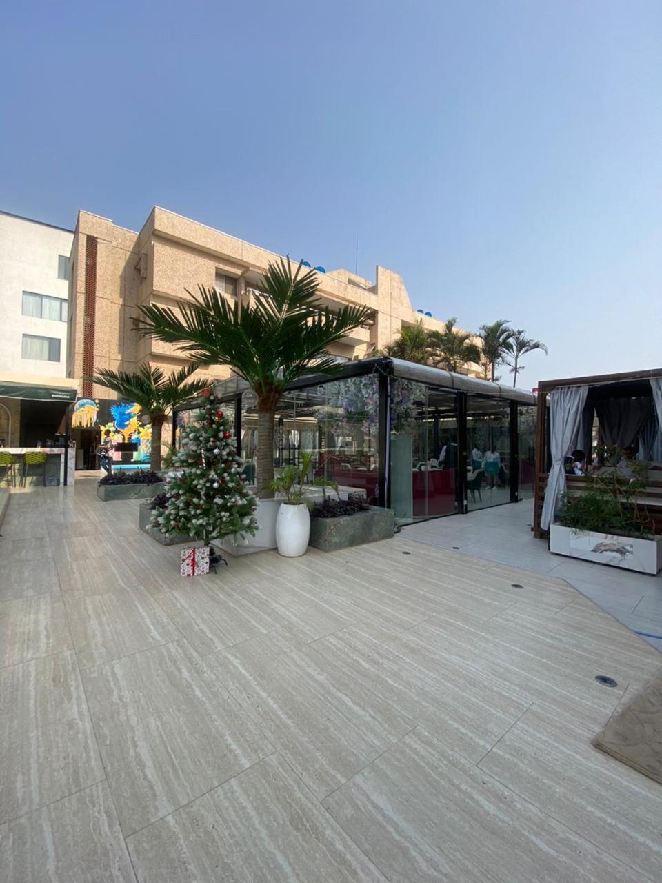 Sujimoto Residences Macdonald Lagos Exterior foto